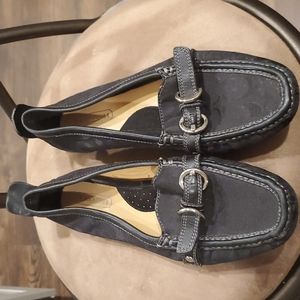 Womens Coach signature loafers sz 7.5M